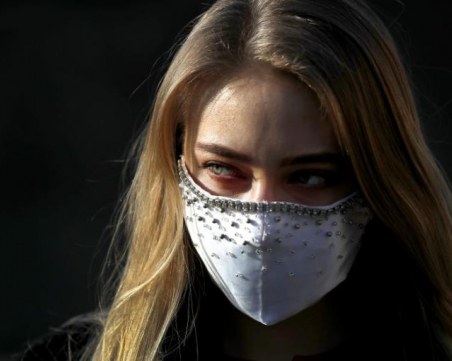 Колко често и как трябва да перем маската за лице?