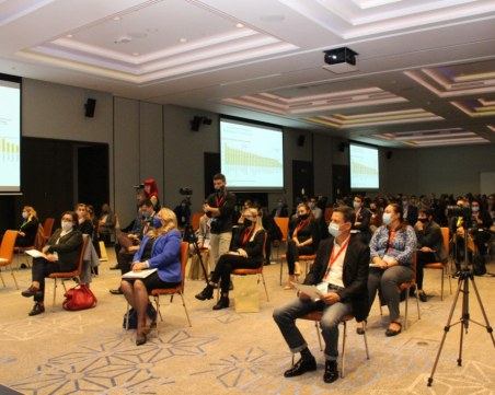 Марияна Николова: Кризата насърчи вътреншия туризъм