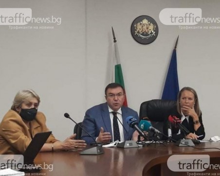 Министър Ангелов с актуална информация за пострадалите при катастрофата край Лесово