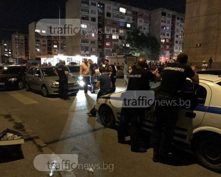 Семеен скандал в Пловдив приключи с арест! Ученик посегна на майка си, удари и полицаи