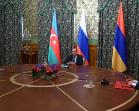 Разбраха се! Армения и Азербайджан сключиха примирие