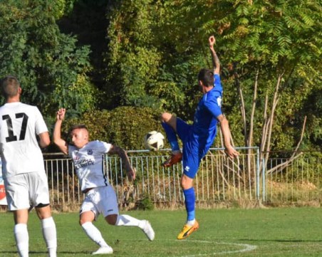 Спартак отново с равенство у дома