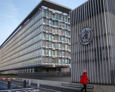 За първи път: Две жени в надпревара за председател на СЗО