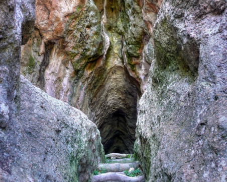 Спасиха туристки загубили се в Родопите