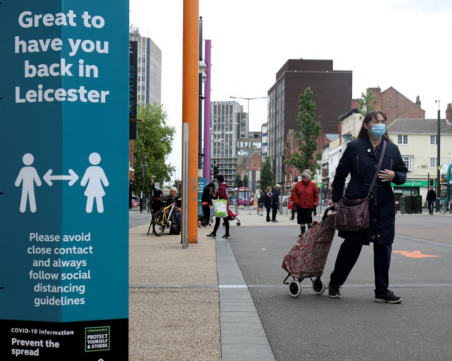 143 души починаха от COVID-19 във Великобритания, заразените са над 17 000