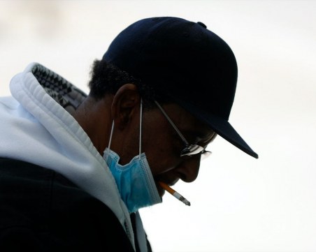 COVID-19 може да удари и мъжката полова система