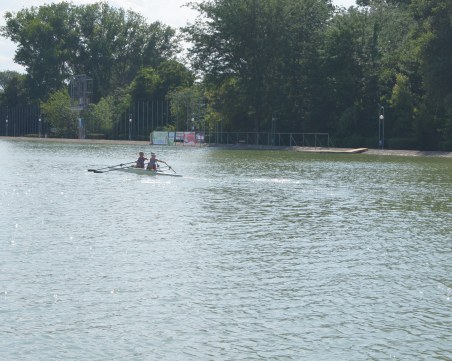 Дъждът не спря гребците в Пловдив! Стартира държавният шампионат