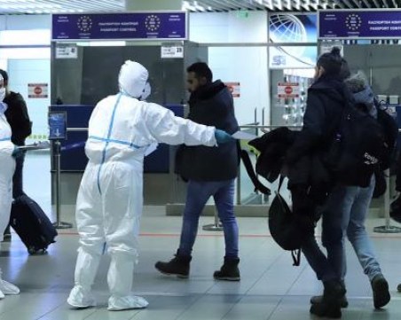 Облекчават пътуването на българи към Естония и Литва, Казахстан затяга контрола