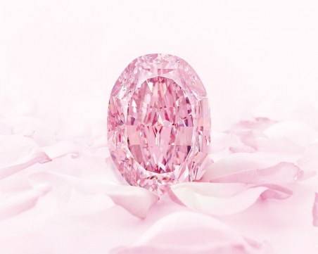Вадят на търг свръхрядък розов диамант! Наддаването започва от 38 млн. евро