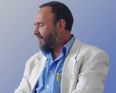 Проф. Георги Атанасов: Писмеността ни е славянска, кирилицата е българска