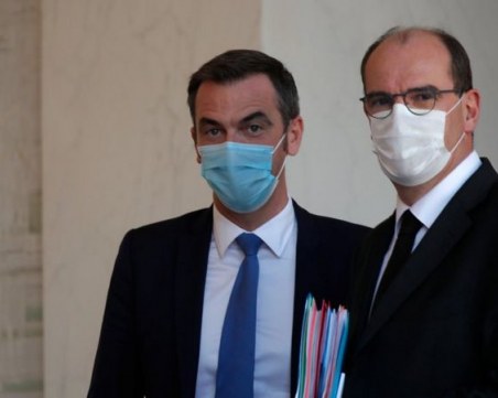 Заради Covid: Полиция претърси дома на здравния министър Оливие Веран