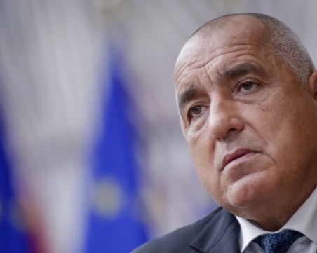 Премиерът: Разпоредил съм карантината да се намали до 10 дни