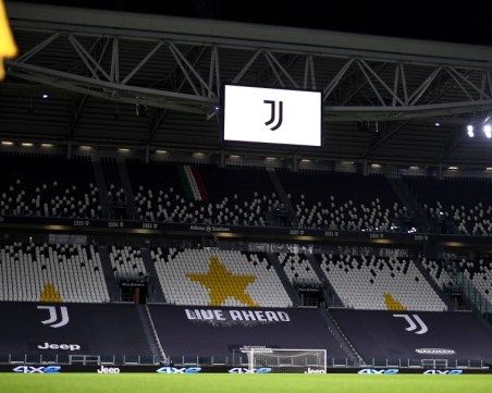 Наполи с нов шанс да не загуби служебно срещу Ювентус