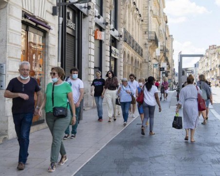 Рекорден брой заразени с К-19 в Европа, редица страни въвеждат по-строги мерки