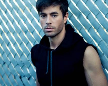 Енрике Иглесиас е обявен за най-успешния латино артист на всички времена