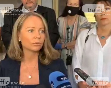 Областният управител обсъжда противоепидемичните мерки с ресторантьорите