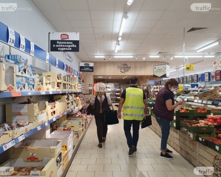 Томислав Дончев: Все още не е ясно къде точно маските ще бъдат задължителни