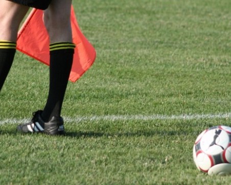 Ето кои ще свирят мачовете на Ботев и Локо