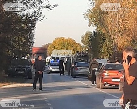 Смъртоносен удар край Пловдив! Спътникът на моторист издъхна, водачът се бори за живота си