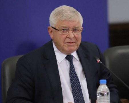 И Ананиев отрицателен за Covid-19, карантината му пада