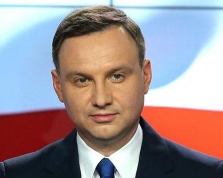 Полският президент е с COVID-19