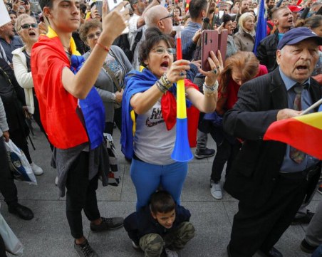 Румъния първа на Балканите по брой новозаразени, следва я Турция