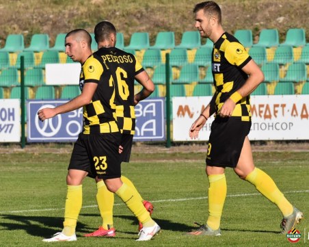 Ботев се справи със съименниците си от Враца и записа втора поредна победа