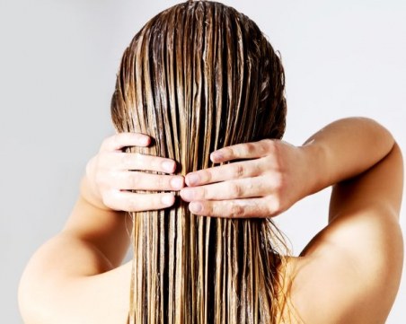 Маска за здрава коса само от 2 съставки