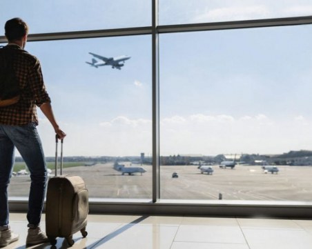 Септември - българите пътуват извън страната, чужденците не идват
