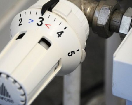 Започва поетапното пускане на парното в София