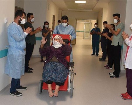 120-годишна пребори коронавируса