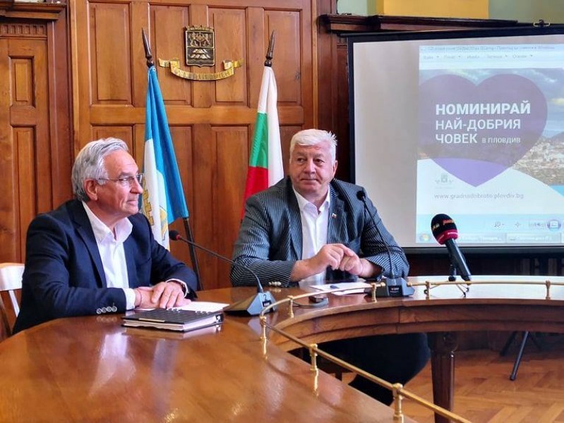 Карантинираха двама от заместниците на Здравко Димитров