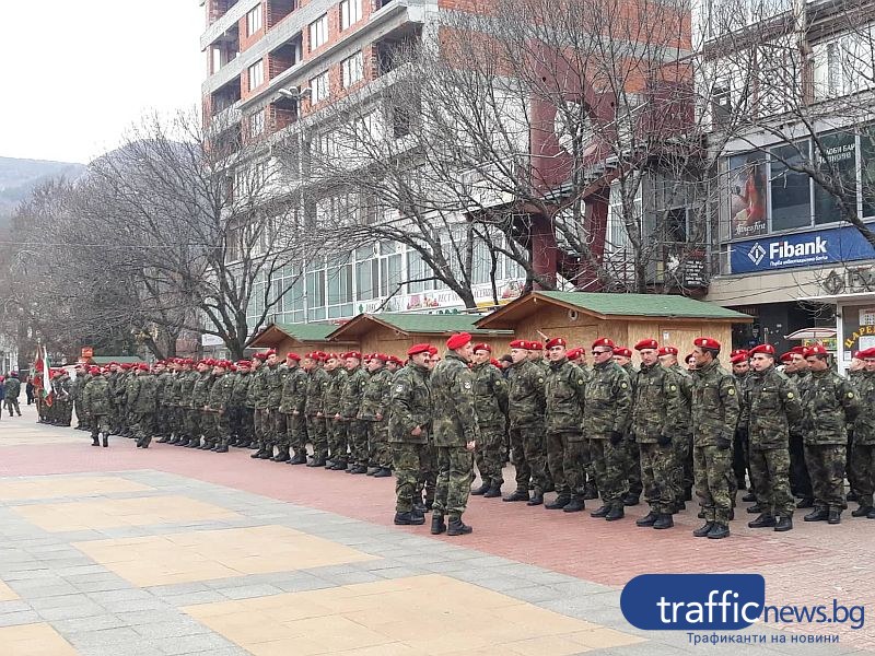 15 военнослужещи от Асеновград дадоха положителни проби за COVID-19