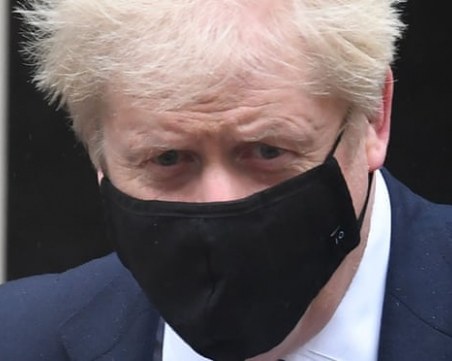 Великобритания мина 1 млн. заразени, Борис Джонсън с извънреден брифинг