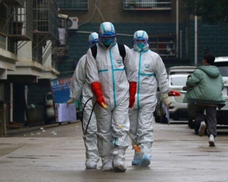 Великобритания върви към нова блокада, Джонсън иска да облекчи преди Коледа