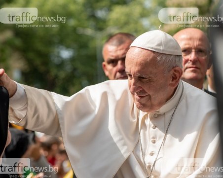 Папа Франциск призова за мир в Нагорни Карабах
