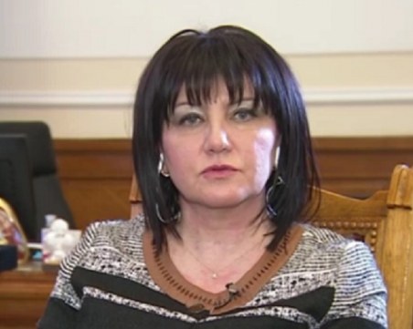 Почина бащата на Цвета Караянчева