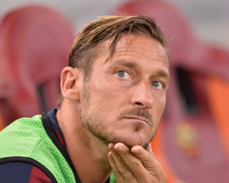 Франческо Тоти е с коронавирус