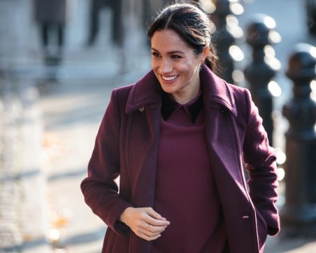 Меган Маркъл бременна в шестия месец?