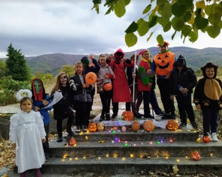 Най-образователният Halloween припомни величието на Баткунската крепост