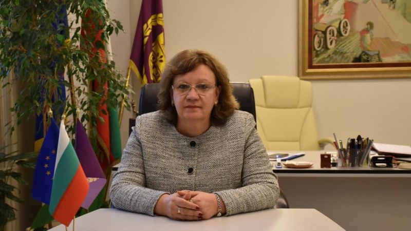Кметът на Ловеч с положителен тест за COVID-19