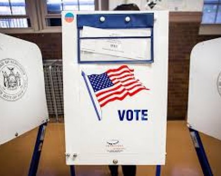 Хванаха гласуване на мъртви души на изборите в САЩ
