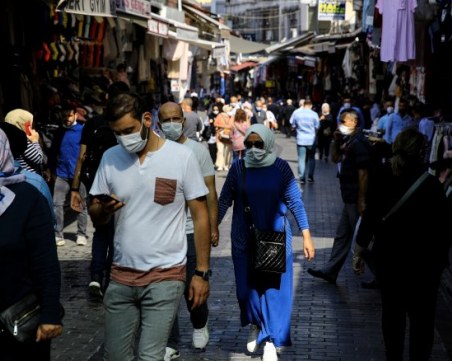 Нови мерки в Истанбул заради коронавируса