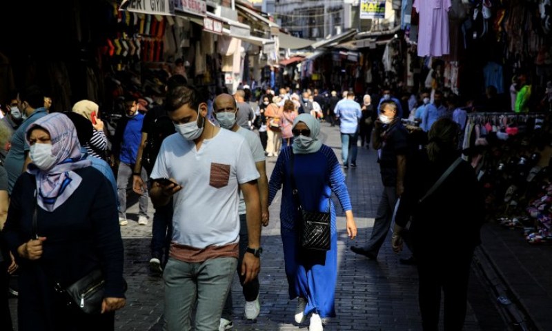 Нови мерки в Истанбул заради коронавируса