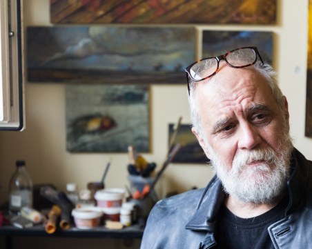 Емил Атанасов: Светът на творческата шизофрения е моят, бих разказал играта на реалността