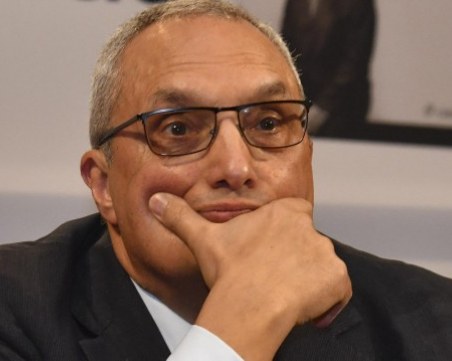 Иван Костов: Властта пропусна да прокара пътека между хуманитарната и здравната криза