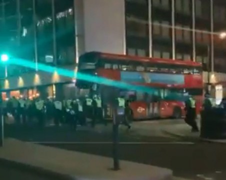 Над 100 арестувани в Лондон заради нарушаване на мерките