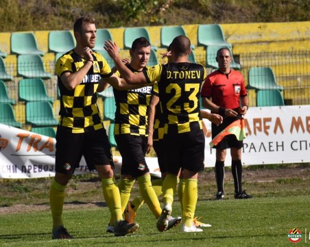 Ботев без Неделев и Илиев срещу Черно море, вижте съставите