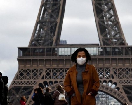 Нови мерки в Италия, Франция отчете нови 20 000 заразени след рекорд от 86 000 в събота