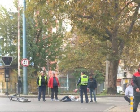 Възрастен мъж е пострадалият колоездач на пловдивски прелез